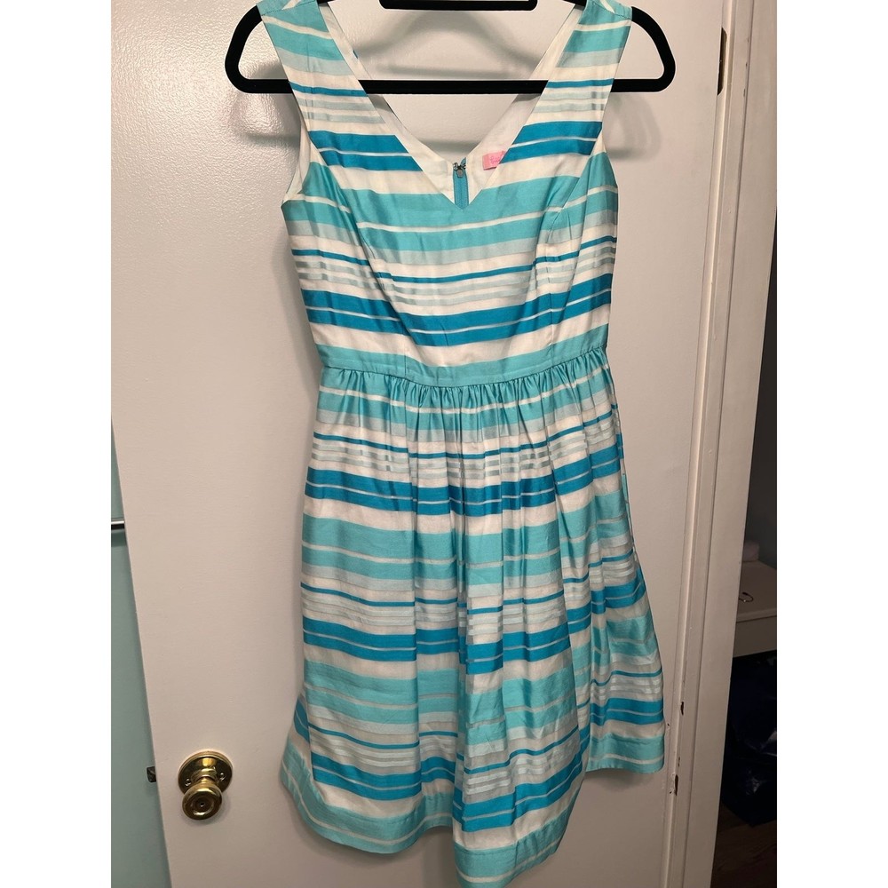 Lilly pulitzer Kiera Dress Turquoise Wrapping Sz 2 pockets